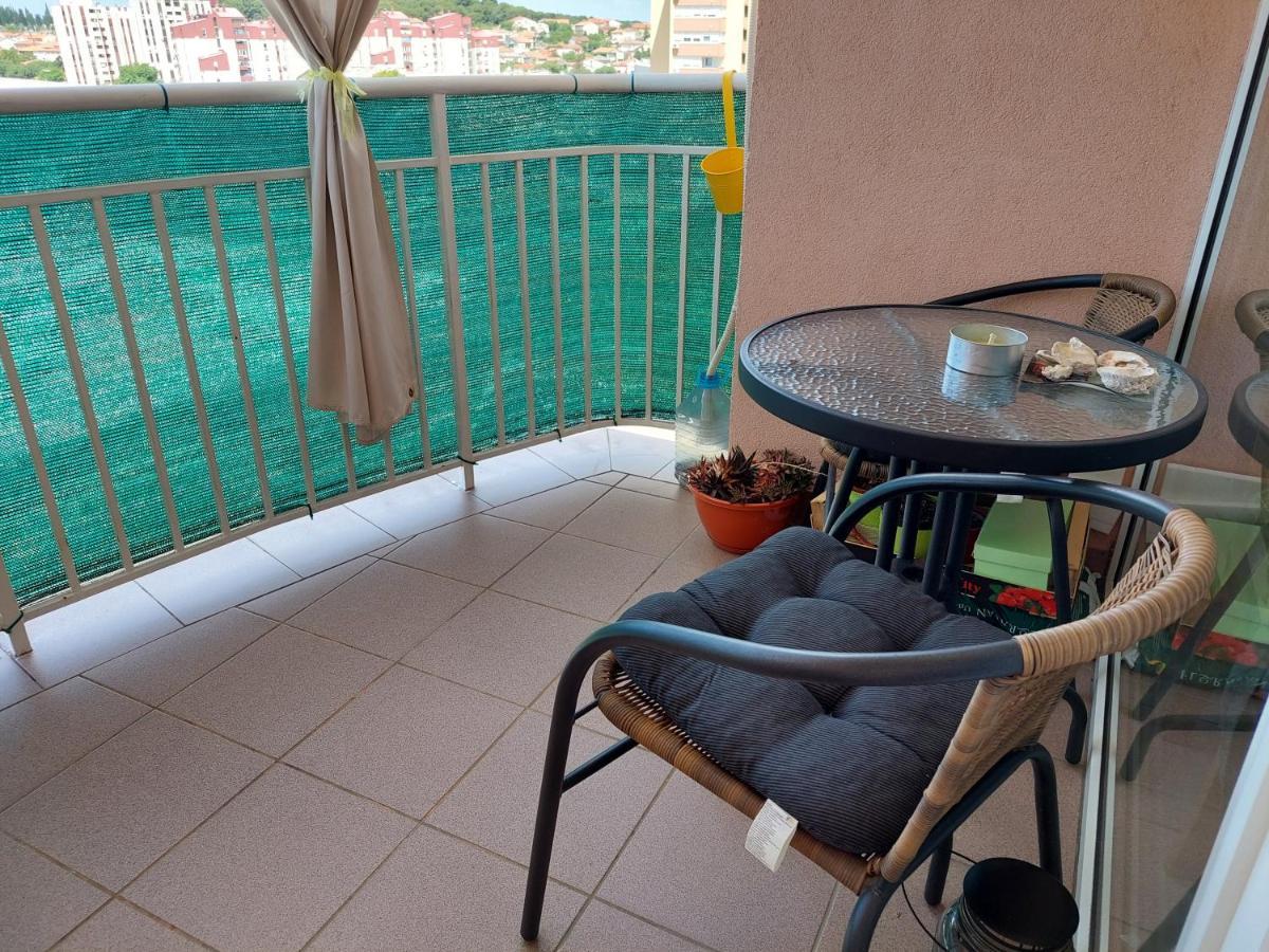 Appartement Dubravka à Pula Extérieur photo