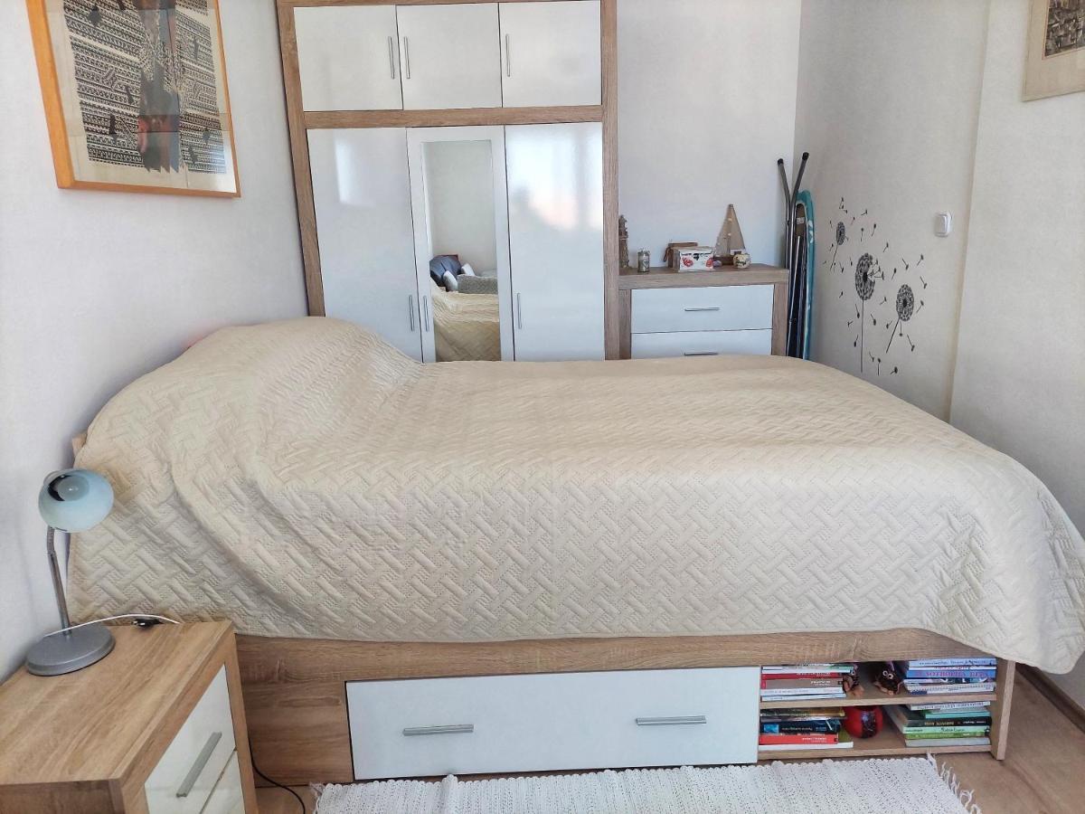 Appartement Dubravka à Pula Extérieur photo