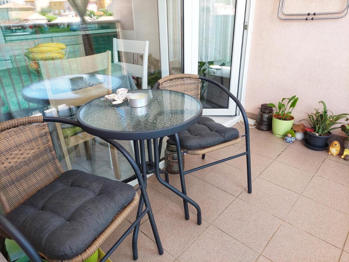 Appartement Dubravka à Pula Extérieur photo