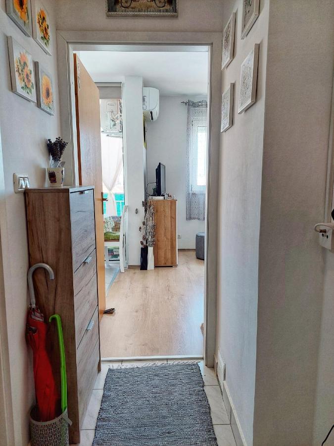 Appartement Dubravka à Pula Extérieur photo